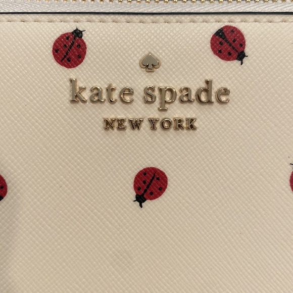 COPY - Kate Spade Wallet. - Picture 4 of 4